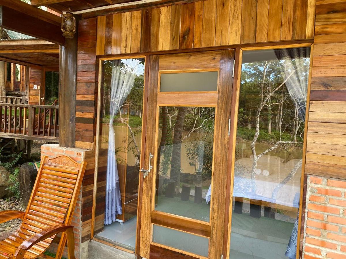 Floor River View Cat Tien Exterior photo